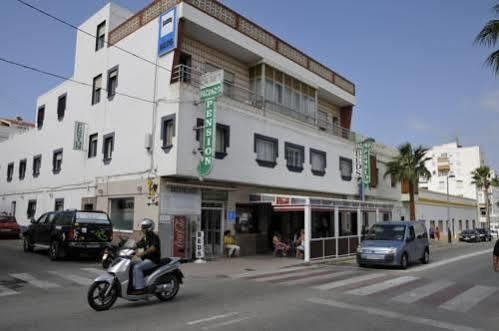 Hostal Facundo COSTA DE LA LUZ Ngoại thất bức ảnh